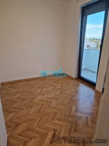 Malinska, stan 88 m2 sa dva balkona - 12
