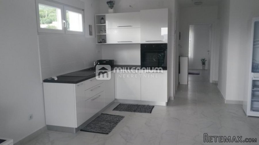 Novi Vinodolski, Povile, 92.41m2, dvije stambene jedinice - 2
