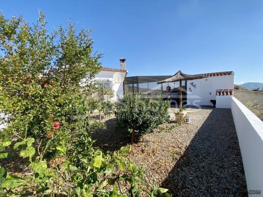NEW & EXCLUSIVE LISTING TO VOSS HOMES - Immaculately.. - 14