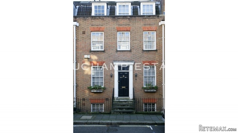 Little Chester Street, SW1 - 2