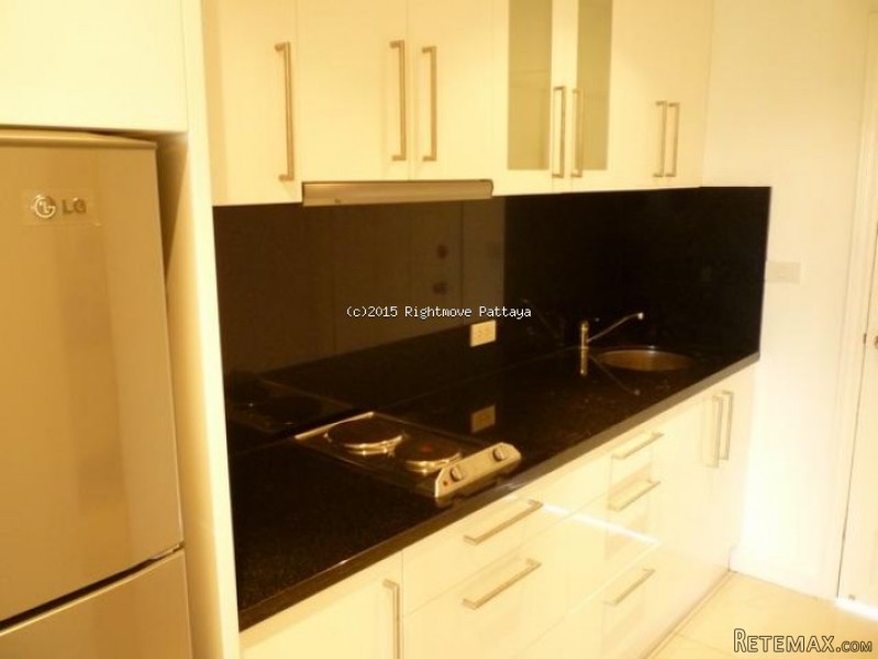 2 Bedroom Condo for sale in Wongamat -.. - 2