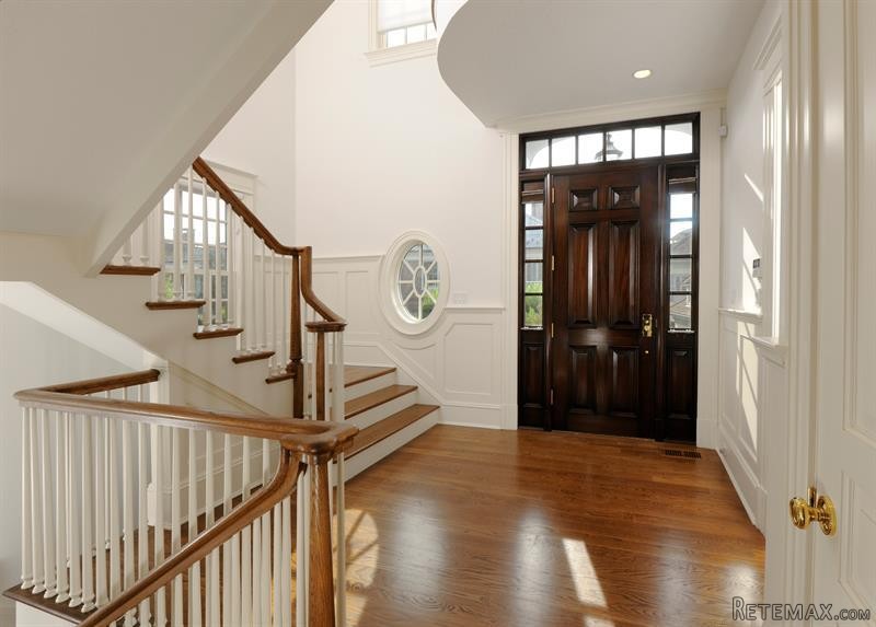 4 bedroom House For Sale: 91 E Elm.. - 2