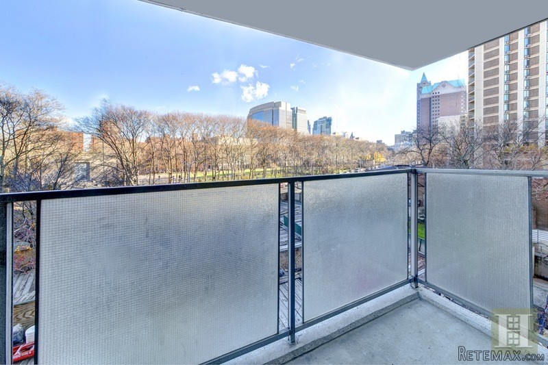 2 bedroom Apartment For Sale: 75 HENRY.. - 2