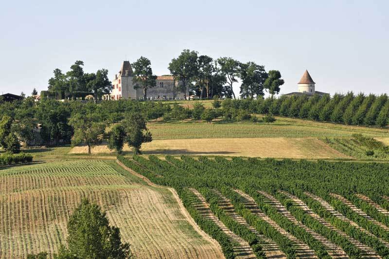 Breathtaking Renaissance Chateau. 8.. - 2