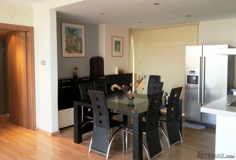 Large Apartment for Sale in the first..