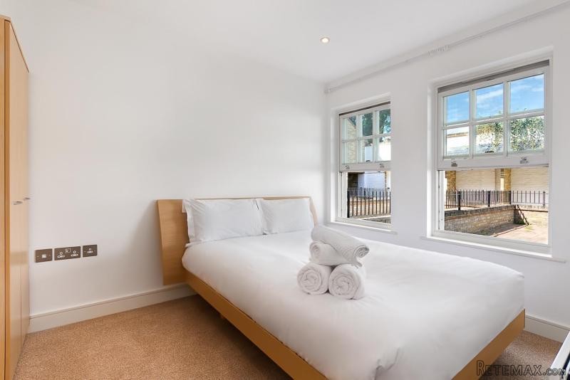 Montague Mews - Mile End E3