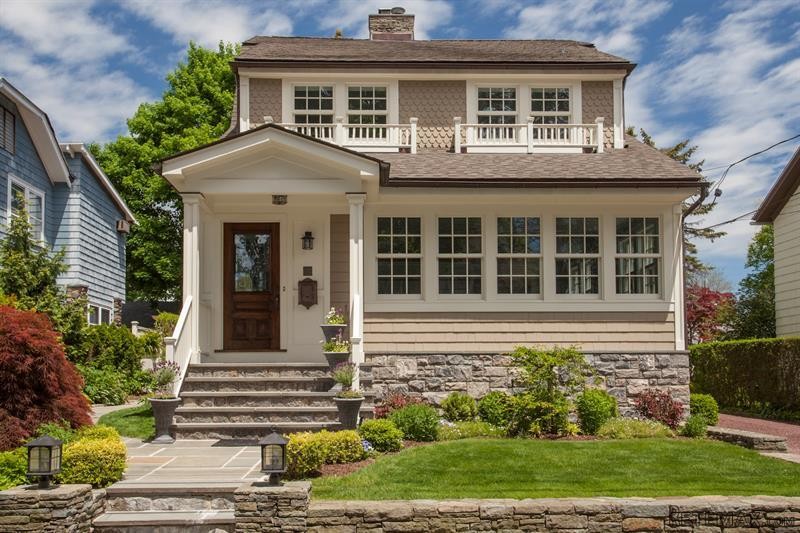 4 bedroom House For Sale: 40 Oakwood..