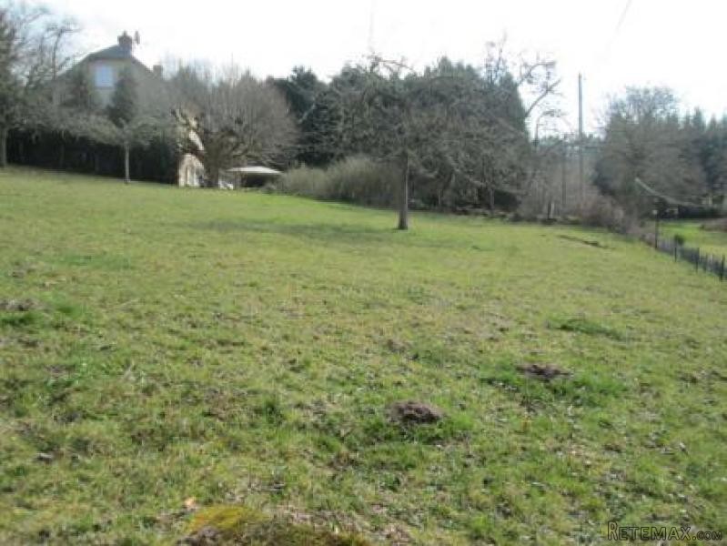 House in Rural Hamlet by Lake - 2