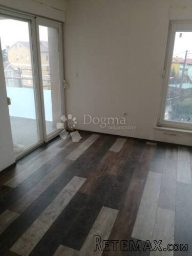 od Poslovni prostor 40 m² - 2