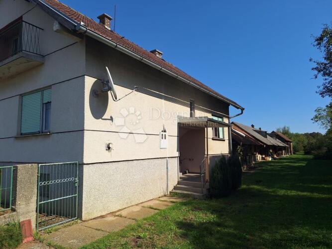 KUĆA PALINOVEC I 8373 M2 ZEMLJIŠTA - 3