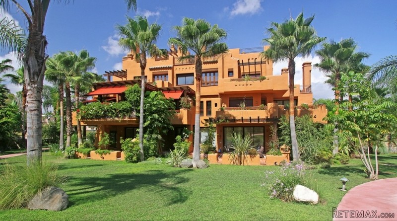 Three Bedroom Penthouse, 2a45, La..