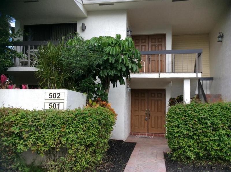 6852 Willow Wood Dr #502, Boca Raton..
