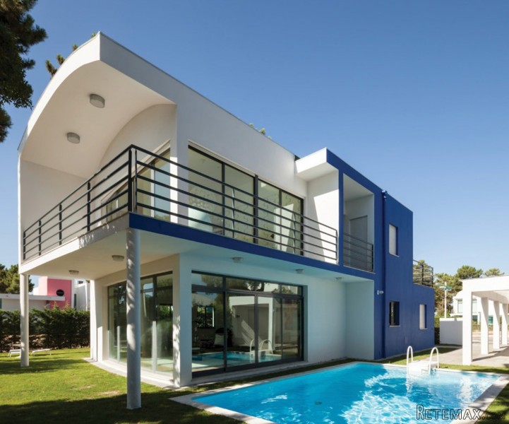 Detached house T5