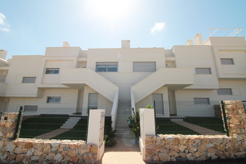 2 Bedrooms - Apartment - Alicante - For..