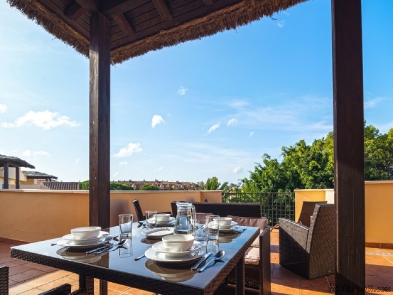 2 Bedroom Apartment For Sale Situated.. - 2