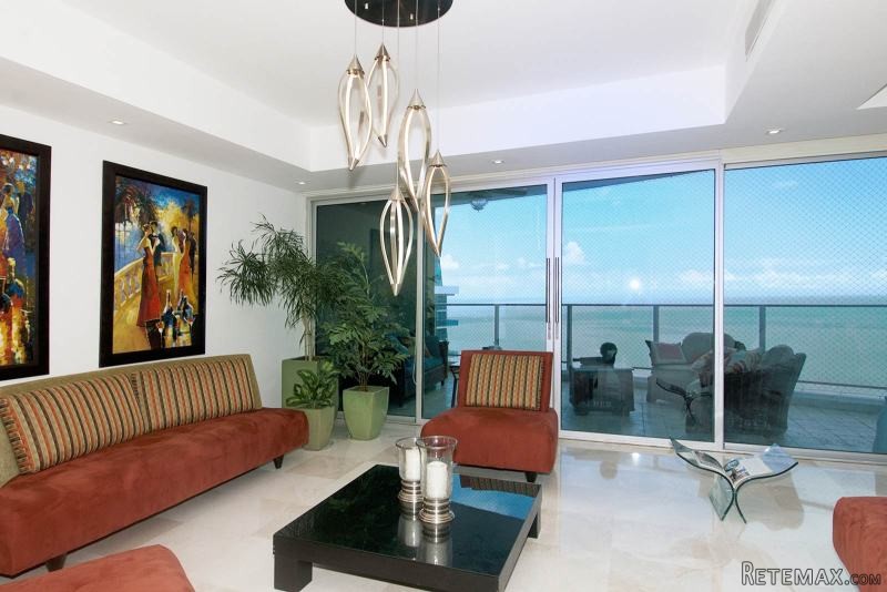 Best furnished oceanfront PACIFIC..