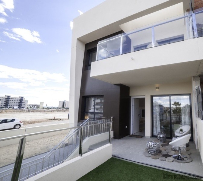 2 Bedrooms - Apartment - Alicante - For..