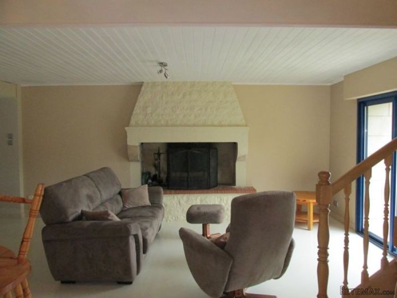 Large House With Heated Swimming Pool - 2