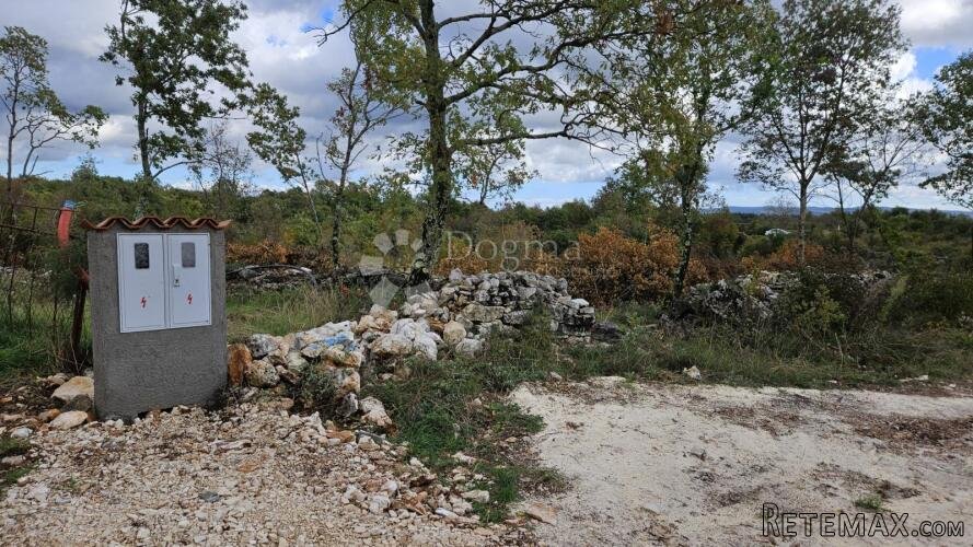 780 m2 građevinskog i 2665 m2 poljoprivrednog zemljišta - 3