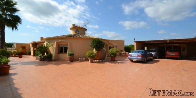 4 Bedroom 4 Bathroom Villa in Javea