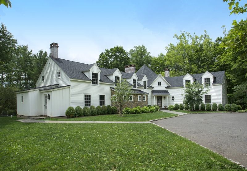 5 bedroom Detached House For Sale: 1265..
