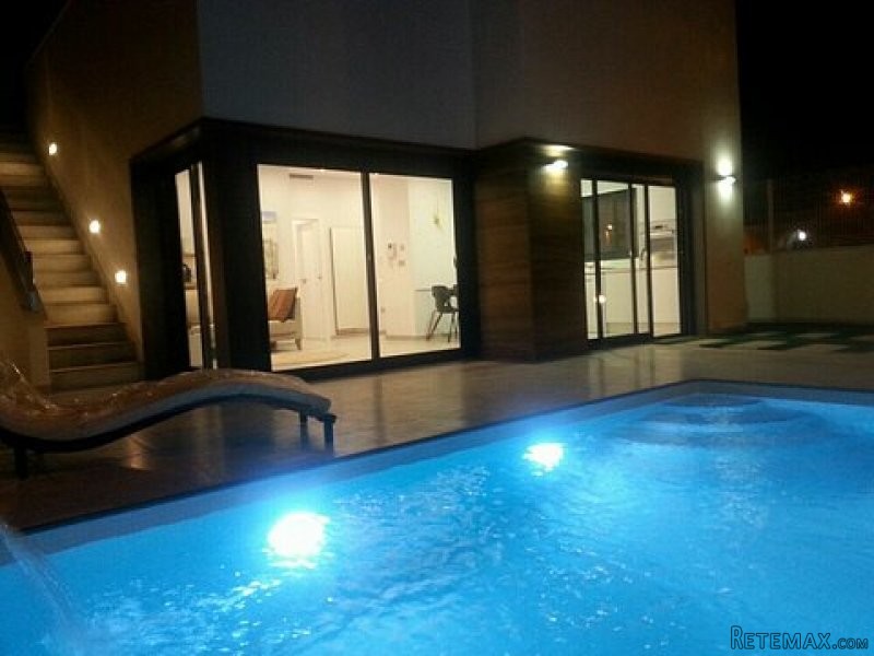 STUNNING MODERN DETACHED VILLAS WITH..