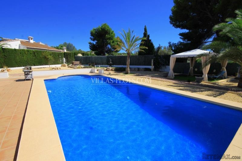 4 Bedroom Villa In Javea - 2