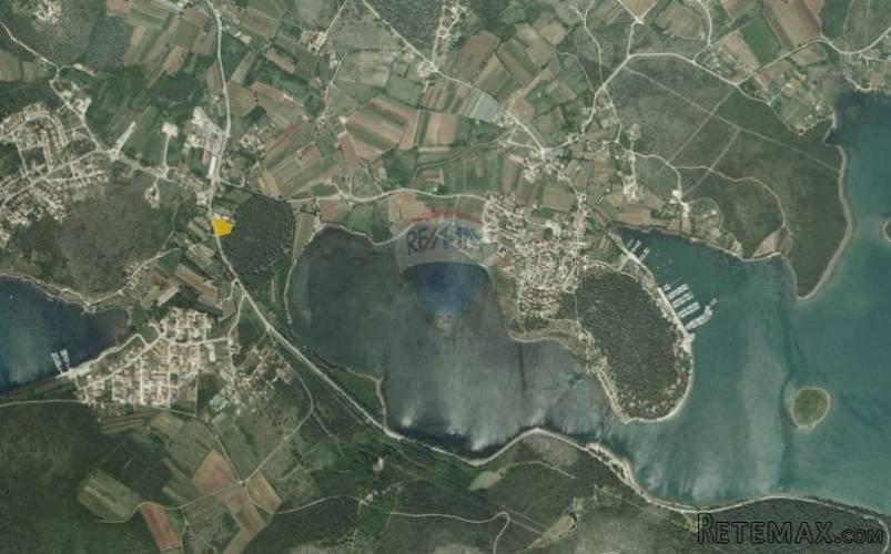 Istra-Banjole, urb. zemljište nadomak mora