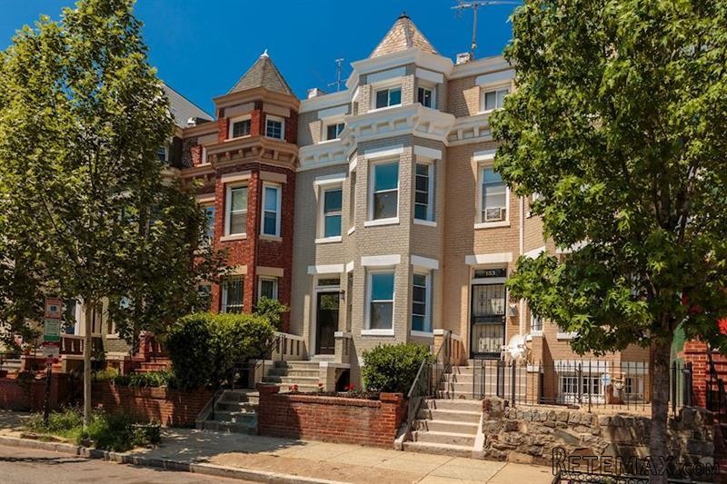 4 bedroom Town House For Sale: 155..