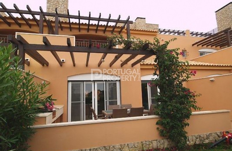 3 bed luxury townhouse set in nice..