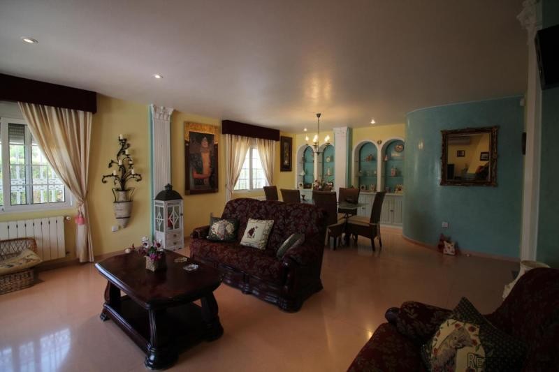 Luxury Detached villa with Swimming.. - 2