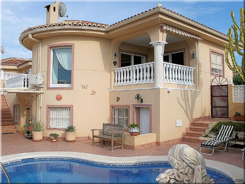 Benijofar 3 Beds 2 Baths semi-detached