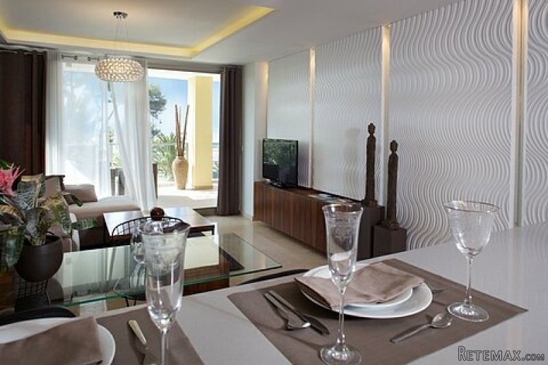 * FRONT LINE 2 BED APARTMENTS - DIRECT.. - 2