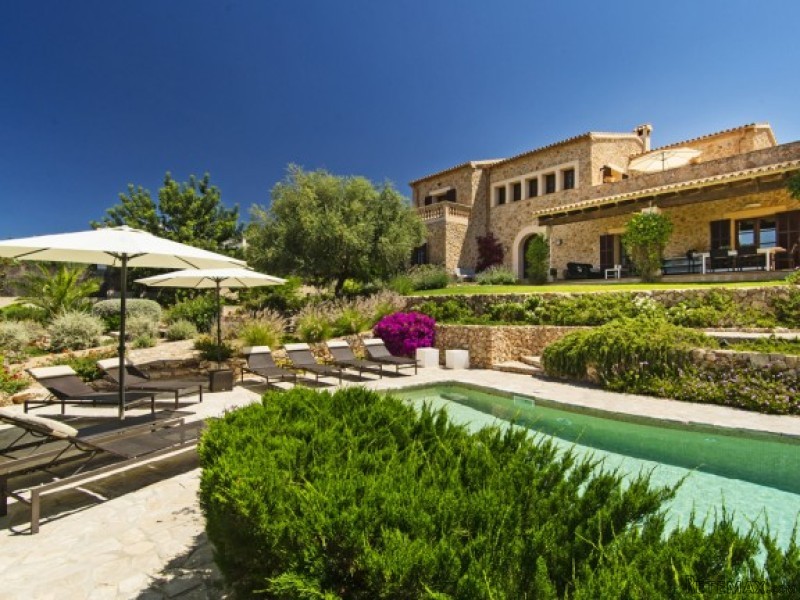 Stunning Property In Tranquil..