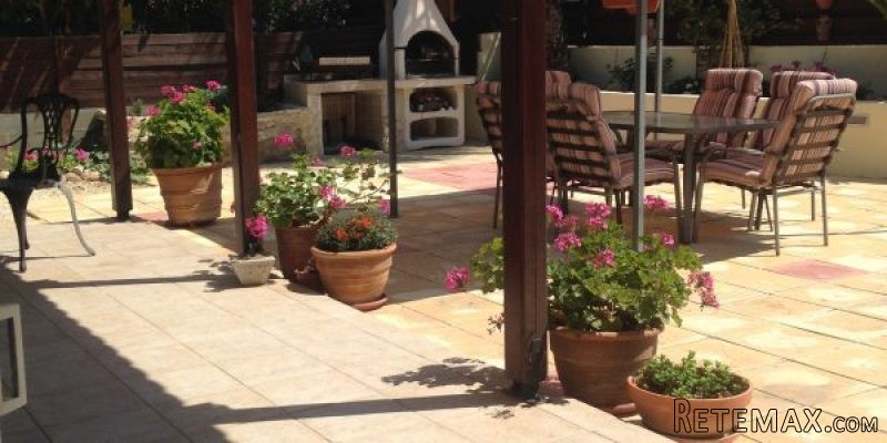 2 Bedrooms - Bungalow - Paphos - For.. - 2