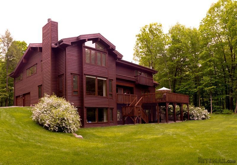 4 bedroom House For Sale: 133 Skyline..
