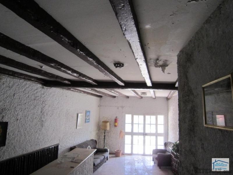 Building for sale in AVD. REYES..