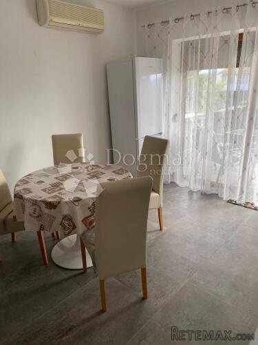 APARTMAN U PRIZEMLJU, 2S+DB, SA OKUĆNICOM I PARKINGOM - 3