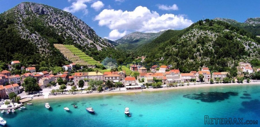 Pelješac, Trstenik, građevinsko zemljište 1480m2 uz more
