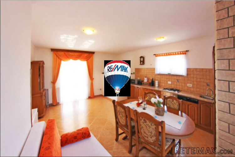 ROVINJ- kuća na osami sa velikom okućnicom - 5
