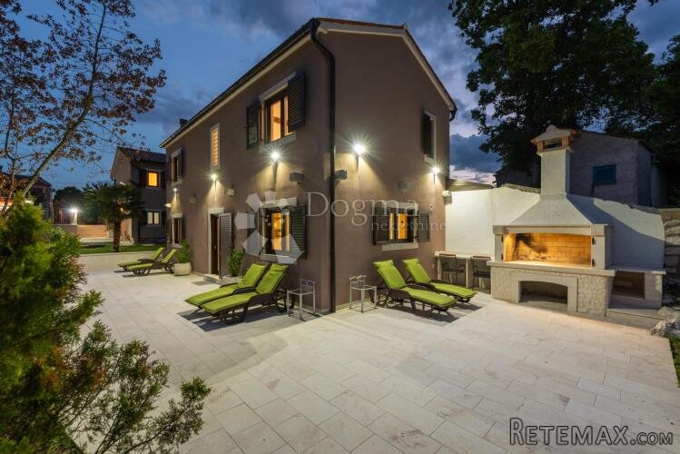 Tri kuće za odmor na 4500 m² okućnice! - 5