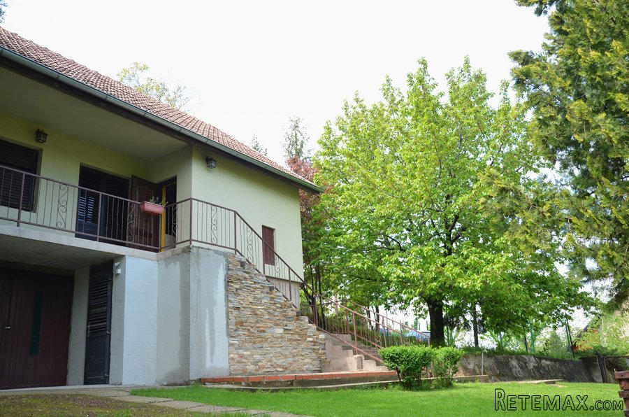 Kuća Fruška gora Rakovac 70+30m2, useljiva, veliki plac, VLASNIK