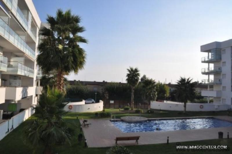 ROSES SANTA MARGARIDA: Apartment with..