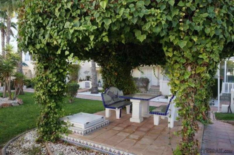 2 Bedroom 1 Bathroom Bungalow In Los.. - 2