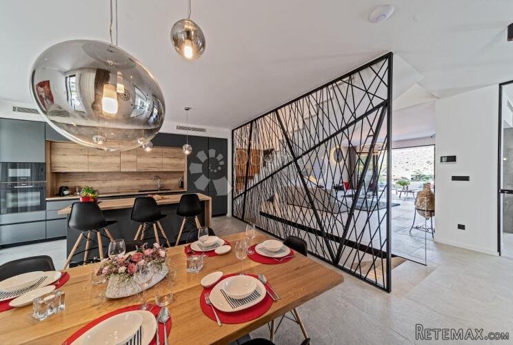 MARINA KOD TROGIRA – LUXUZNE VILLE LUCY ***** VILLA CHERRY - 10