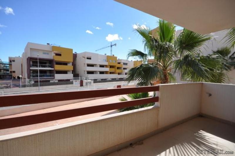 2 Bedrooms Apartment For Sale