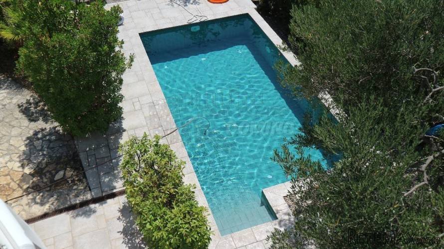 Prodaja obiteljske kuće Krk!Odlična lokacija - 2