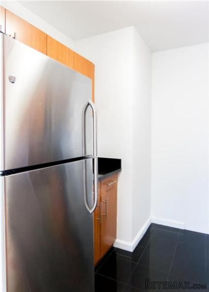 Condo - New York State - For Sale - 2