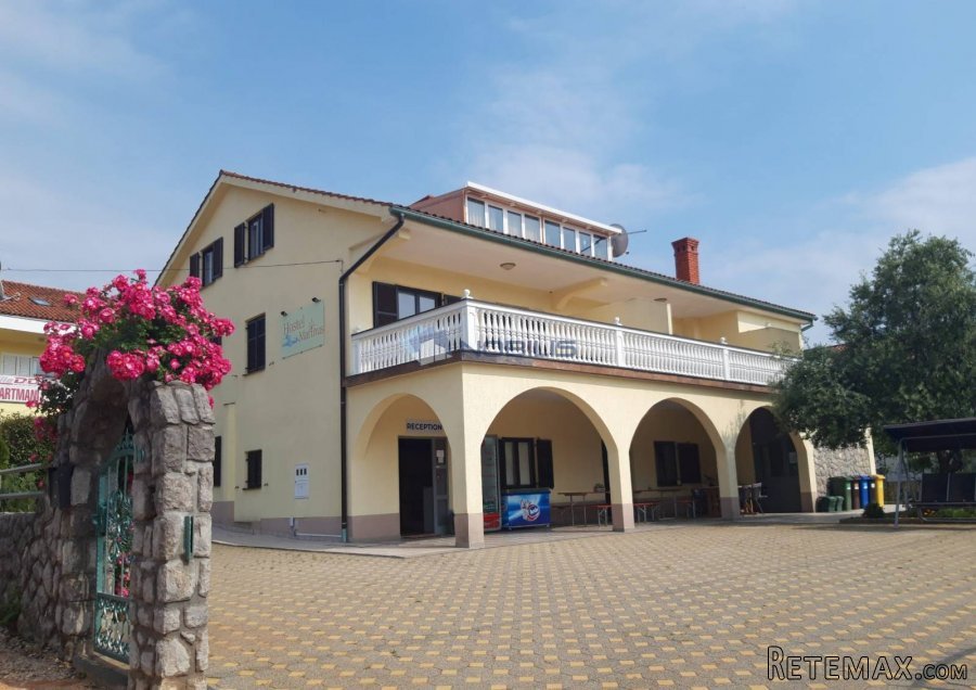 Otok Krk, SV. Vid - Miholjice, hostel 640 m2
