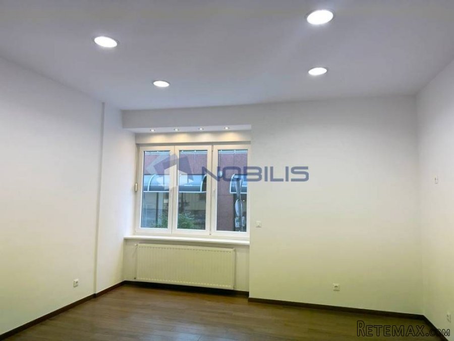 Zagreb - Centar, Posl. prostor 125 m2 - 5